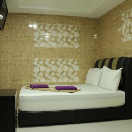 Ark Hotel Batu Caves Exterior photo